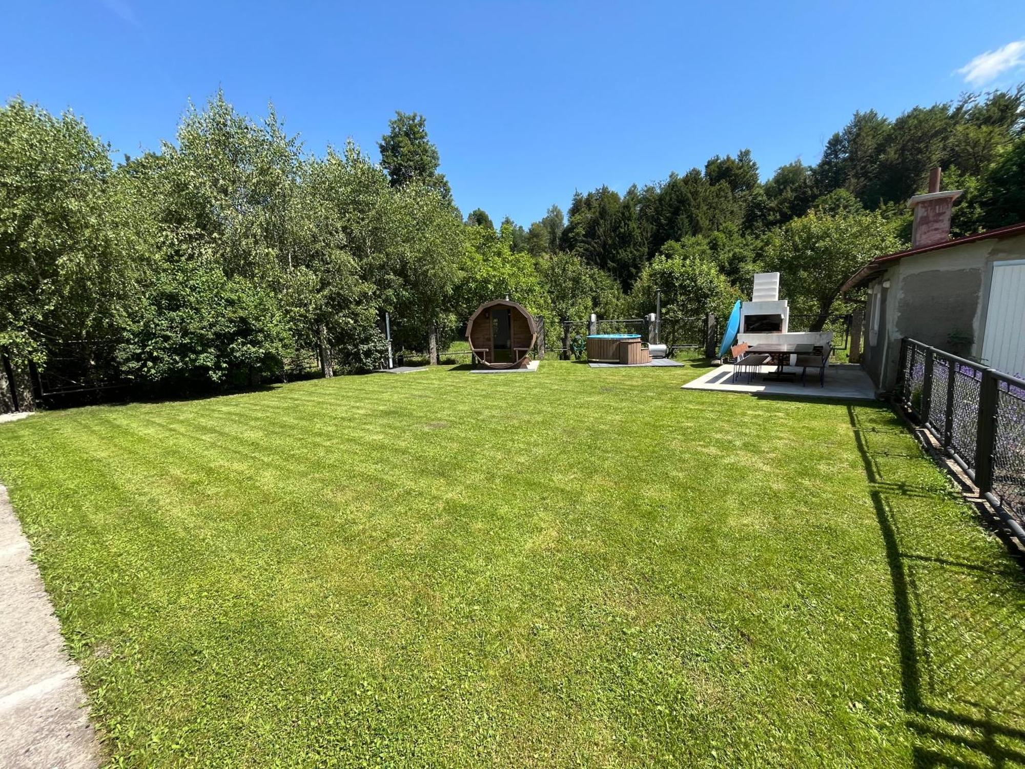 Hacienda Avoxa Appartement Fužine Buitenkant foto