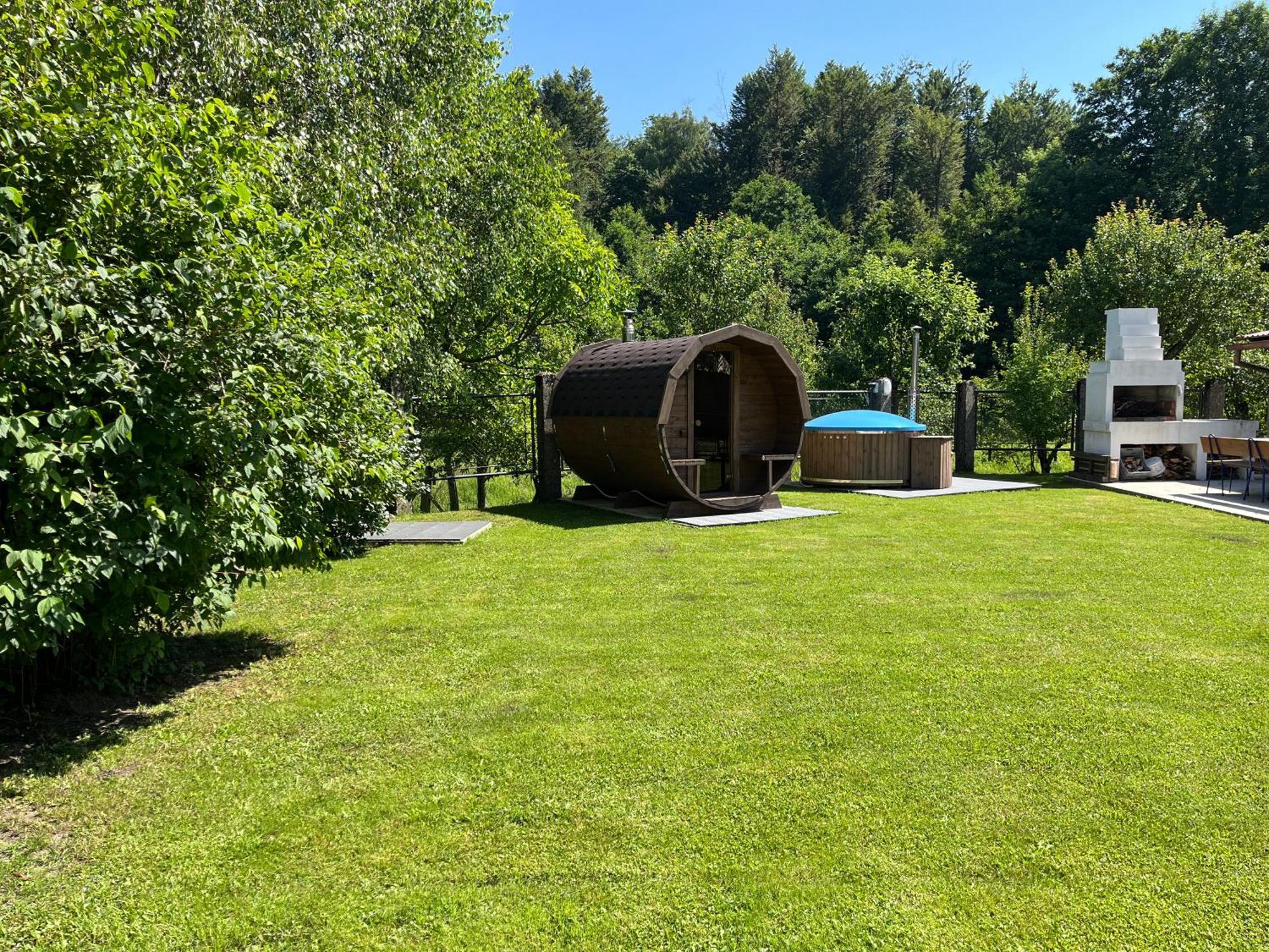 Hacienda Avoxa Appartement Fužine Buitenkant foto